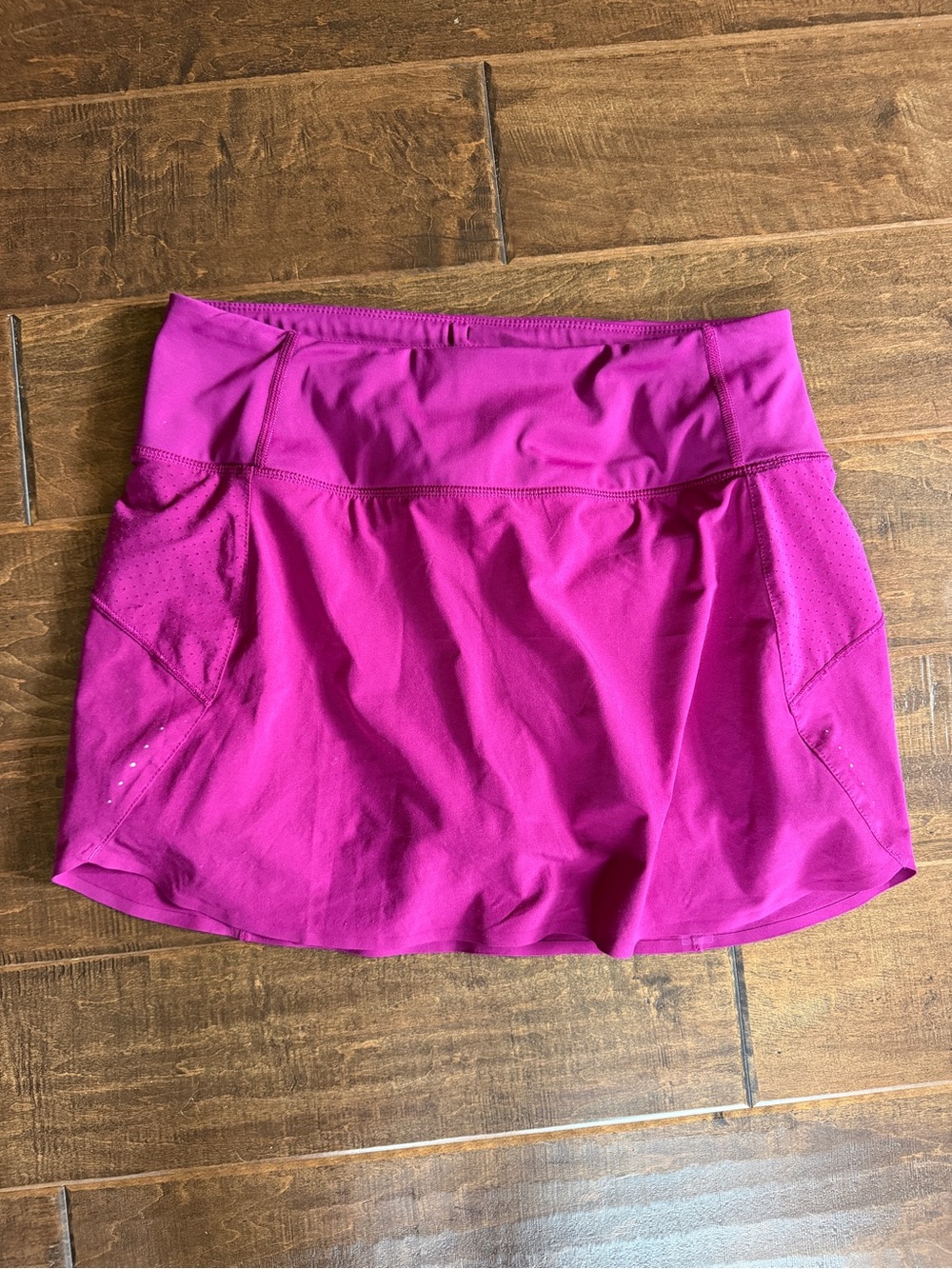 Athleta Run With It Skort 14”, Small